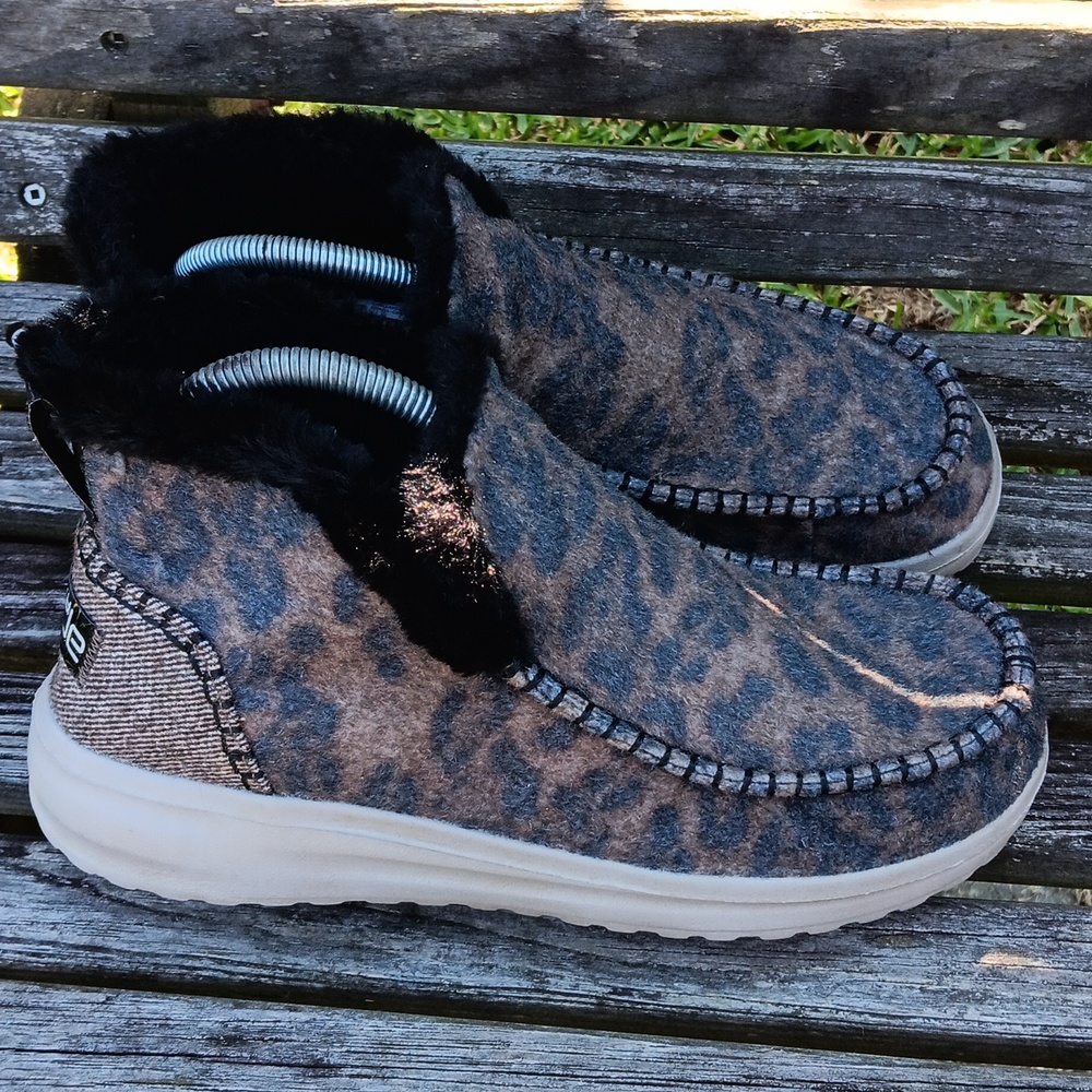Hey Dude Denny Leo Beige Faux Fur Lined Slip on Boots